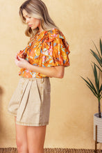 Load image into Gallery viewer, TOTAL FRILL WOVEN TOP

