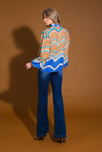 Load image into Gallery viewer, PICKING DAISIES WOVEN TOP
