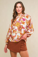 Load image into Gallery viewer, ROMANTICALLY ENTANGLED WOVEN TOP
