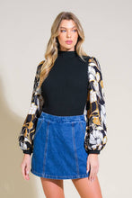 Load image into Gallery viewer, SWEET TASTE SWEATER TOP
