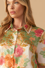 Load image into Gallery viewer, ALL EYES ON ME WOVEN TOP
