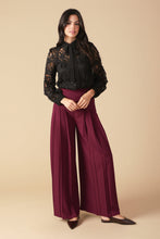 Load image into Gallery viewer, CALL IT FATE LACE TOP

