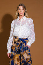 Load image into Gallery viewer, INCREDIBLE LOVE JACQUARD WOVEN TOP
