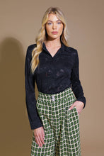 Load image into Gallery viewer, LOVELY PERSPECTIVE LACE TOP

