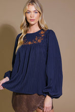 Load image into Gallery viewer, ENCHANTED TO MEET WOVEN TOP
