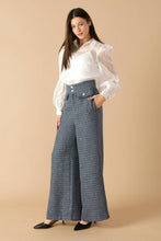 Load image into Gallery viewer, GIRL ON THE GO ORGANZA TOP
