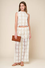 Load image into Gallery viewer, MEMORABLE FLIRT WOVEN LACE TOP
