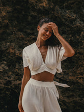 Load image into Gallery viewer, Mare Top - Gold Stripes
