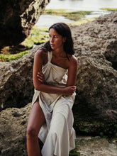 Load image into Gallery viewer, Pia Maxi Dress - Oatmeal
