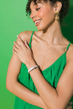 Load image into Gallery viewer, THE DAISY NEVER TAKE OFF BRACELET
