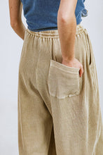 Load image into Gallery viewer, A CHILL MOMENT JOGGER PANTS
