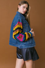 Load image into Gallery viewer, CLASSICALLY CHIC WASHED DENIM JACKET
