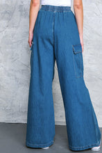 Load image into Gallery viewer, ALL THE BUZZ WASHED DENIM PANTS

