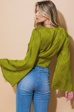 Load image into Gallery viewer, THE RIGHT ADDITION WOVEN TOP
