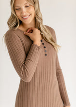 Load image into Gallery viewer, Cassie Knit Midi Dress
