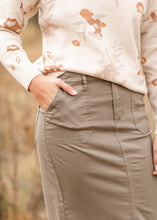 Load image into Gallery viewer, Erica Cotton Twill Midi Skirt
