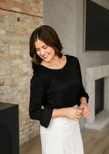 Load image into Gallery viewer, Essential Ruffled 3/4 Sleeve Top
