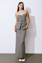 Load image into Gallery viewer, GET TO THE POINT WOVEN MIDI SKIRT
