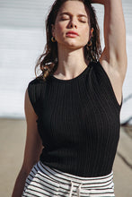 Load image into Gallery viewer, SET THE PACE KNIT TOP
