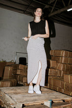 Load image into Gallery viewer, SET THE PACE KNIT TOP
