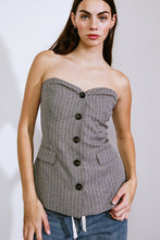 Load image into Gallery viewer, GET TO THE POINT WOVEN TOP
