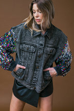 Load image into Gallery viewer, GOING THERE WASHED DENIM JACKET
