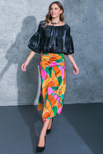 Load image into Gallery viewer, GRACEFUL IMPRESSION WOVEN MIDI SKIRT
