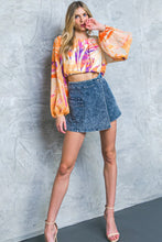 Load image into Gallery viewer, MOMENT MAKER ACID WASH SKORT
