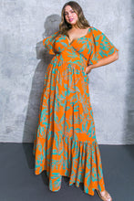 Load image into Gallery viewer, REMARKABLE ENTRANCE WOVEN MIDI DRESS
