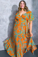 Load image into Gallery viewer, REMARKABLE ENTRANCE WOVEN MIDI DRESS
