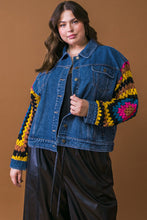 Load image into Gallery viewer, CLASSICALLY CHIC WASHED DENIM JACKET
