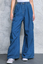 Load image into Gallery viewer, ALL THE BUZZ WASHED DENIM PANTS
