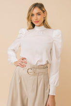 Load image into Gallery viewer, SET YOURSELF FREE BLOUSE
