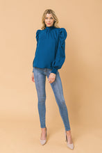 Load image into Gallery viewer, SET YOURSELF FREE BLOUSE
