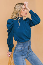 Load image into Gallery viewer, SET YOURSELF FREE BLOUSE
