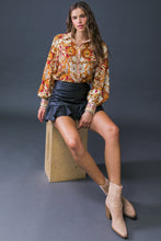 Load image into Gallery viewer, ON MY SIDE BROWN WOVEN TOP
