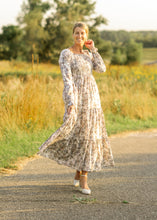 Load image into Gallery viewer, Gia Long Sleeve Maxi Dress

