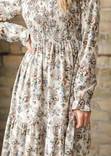 Load image into Gallery viewer, Gia Long Sleeve Maxi Dress

