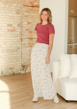 Load image into Gallery viewer, Havyn Floral Lined Maxi Skirt

