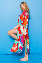 Load image into Gallery viewer, CANCUN GETAWAY SATIN MIDI KIMONO
