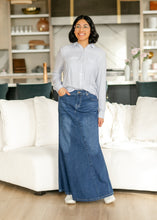 Load image into Gallery viewer, Jennifer A-Line Long Denim Skirt
