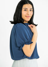 Load image into Gallery viewer, Laurel V-neck Short Sleeve Top
