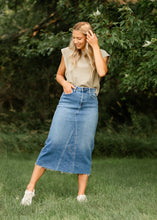 Load image into Gallery viewer, Lee A-Line Raw Hem Midi Skirt
