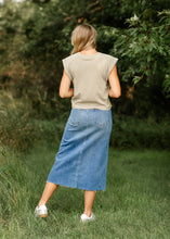 Load image into Gallery viewer, Lee A-Line Raw Hem Midi Skirt
