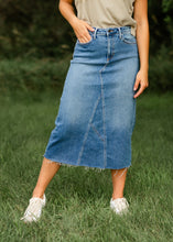 Load image into Gallery viewer, Lee A-Line Raw Hem Midi Skirt
