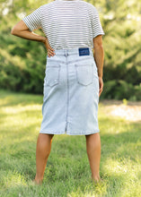 Load image into Gallery viewer, Maelia Distressed Denim Midi Skirt

