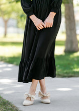 Load image into Gallery viewer, Renee Smocked Bodice Long Sleeve Maxi Dress
