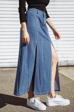 Load image into Gallery viewer, SWEET TALKING DENIM MIDI SKIRT
