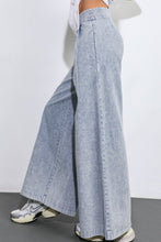 Load image into Gallery viewer, PLAY MY WAY STRIPED DENIM PANTS
