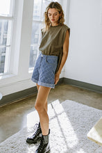 Load image into Gallery viewer, MEET ME THERE DENIM SHORT

